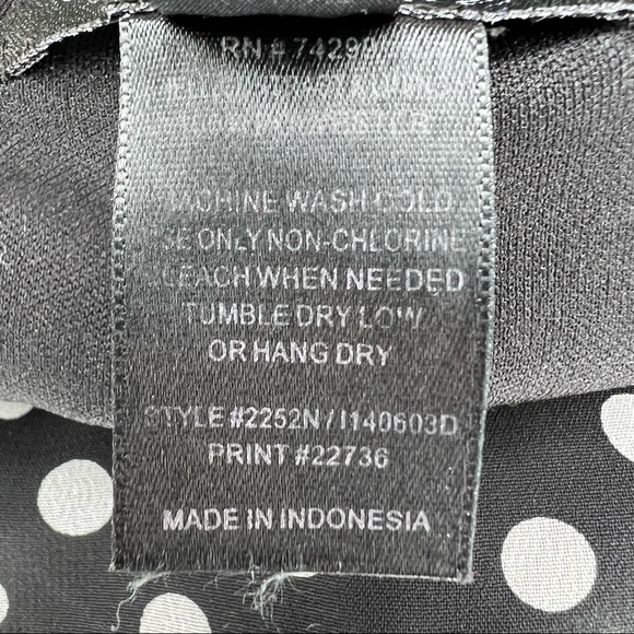 10 Enfocus Studio Black & White Polka Dot Sleeveless Dress Medium Cocktail Event - Picture 7 of 9